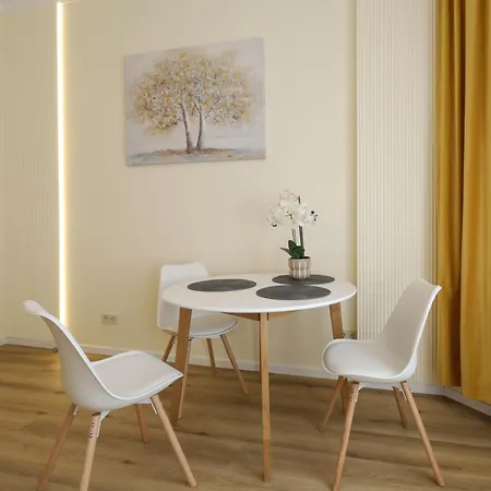 Berkocsis * Budapest